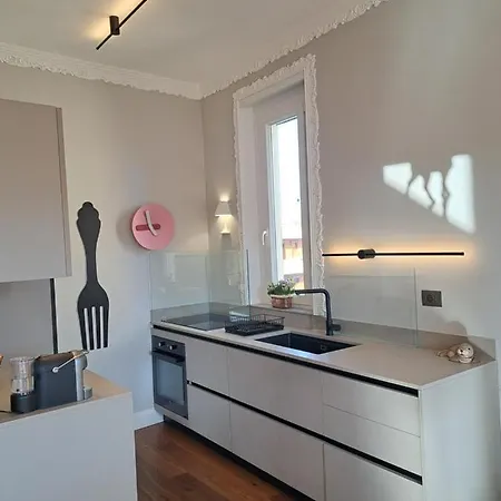Finestra Su Superga Apartment *